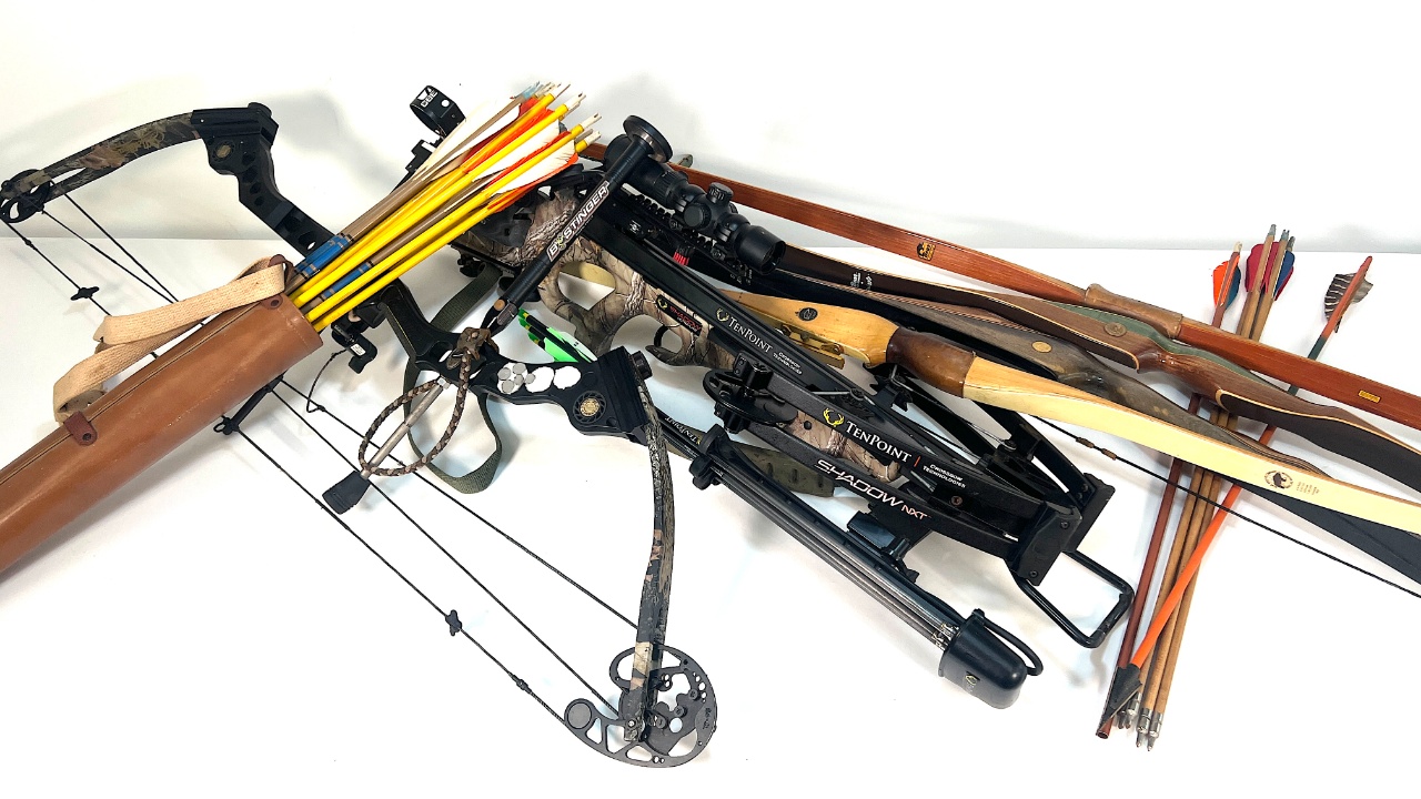 Vintage, Traditional And Modern Archery Tackle Auction  thumbnail